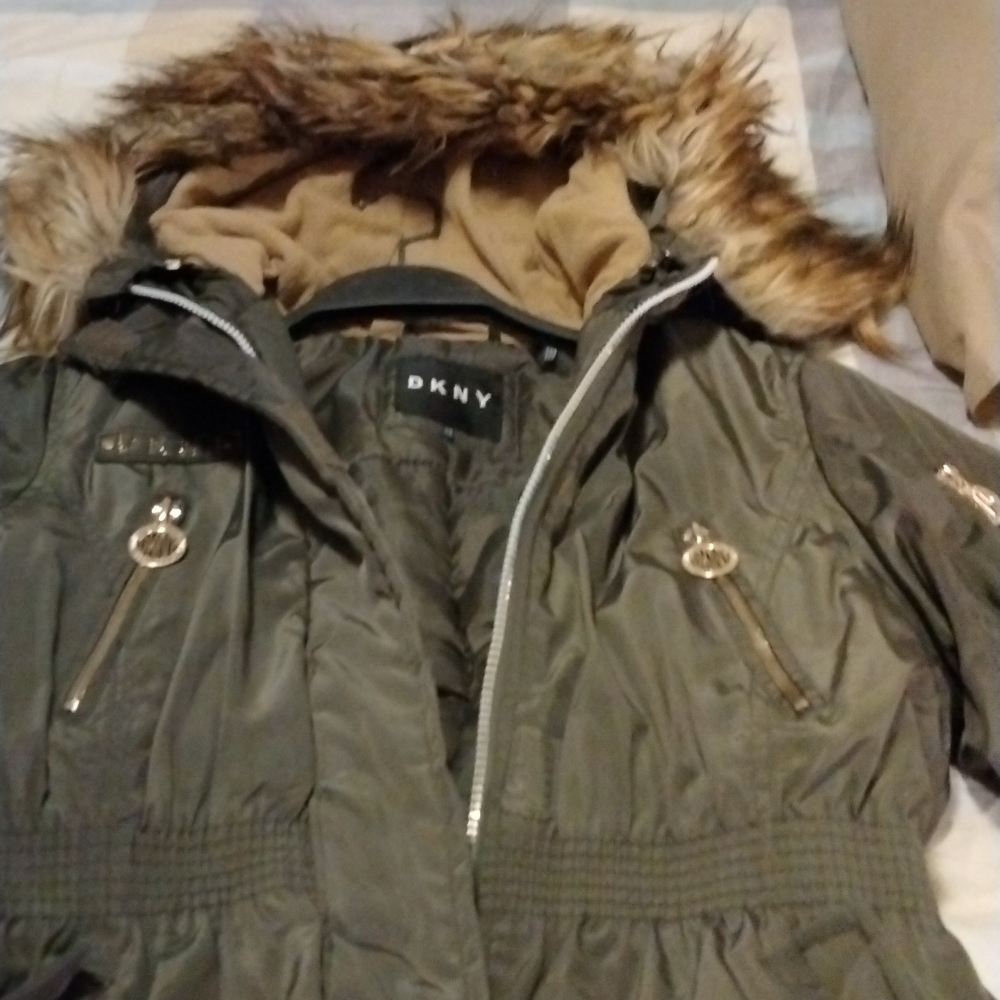 Girls DKNY coat size 14 army green
